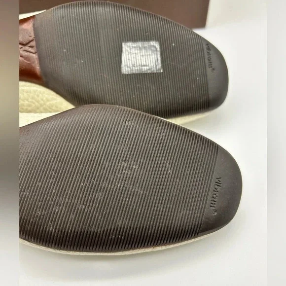 Louis Vuitton LV Logo Ballet Flats Shoes Womens Size 37.5 Beige White - Picture 15 of 16